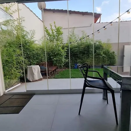 Apartament Villino Luminoso Con Giardino